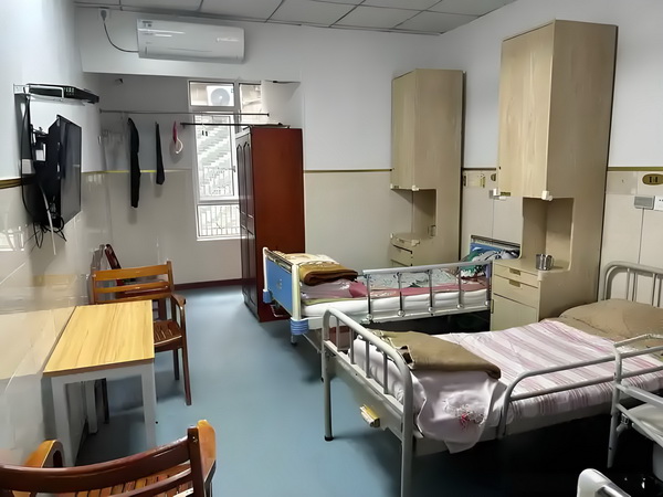 2025年深圳入户新政策_阿娇一个人独居北京3居室，自称比香港要便宜 阿娇一个人不行投票所以