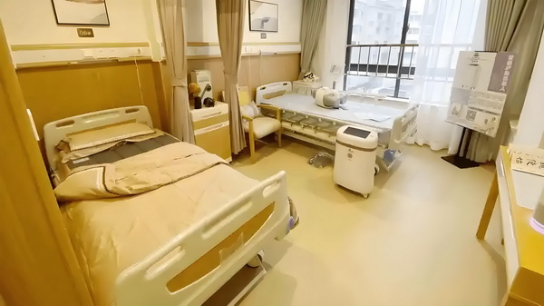 深圳市入户条件_阿娇一个人独居北京3居室，自称比香港要便宜 拘留上1日以0日以下处5